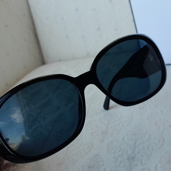 Chanel Camellia Black Sunglasses White Flowers! - Picture 10 of 16